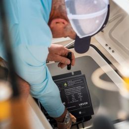 3-Bank 10A 12V Smart Marine Battery Charger Onboard IP68 Waterproof Boat RV (Option: Black)